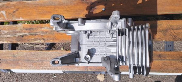 Блок двигуна 188F